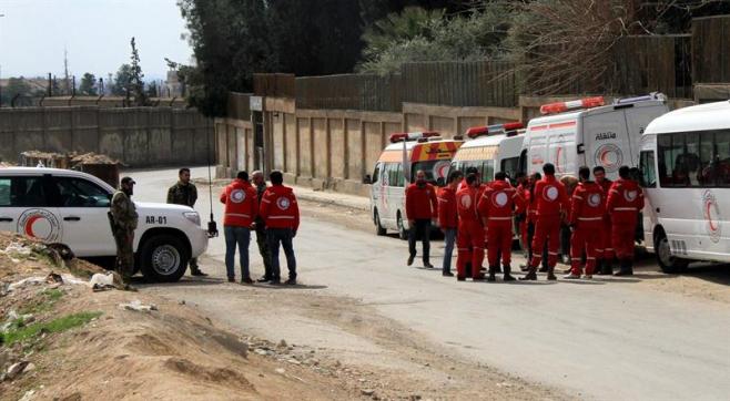 Siria: cohetes sobre el corredor humanitario impiden salida de civiles